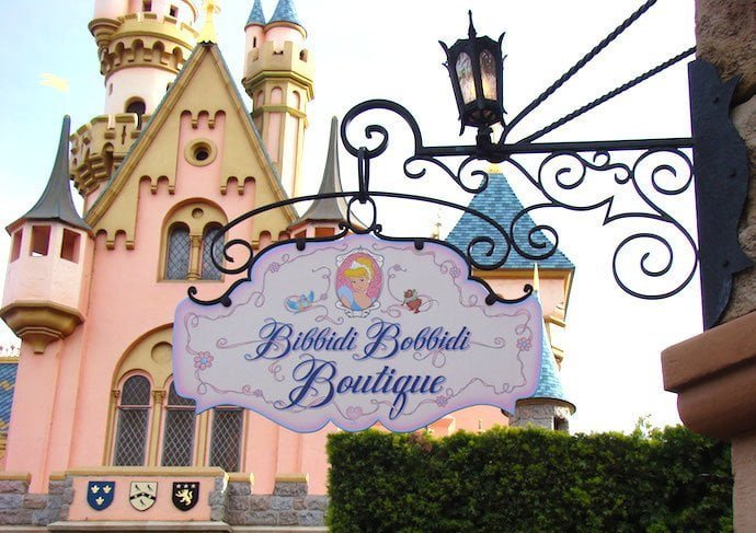 Fachada do Bibbidi Bobbidi Boutique