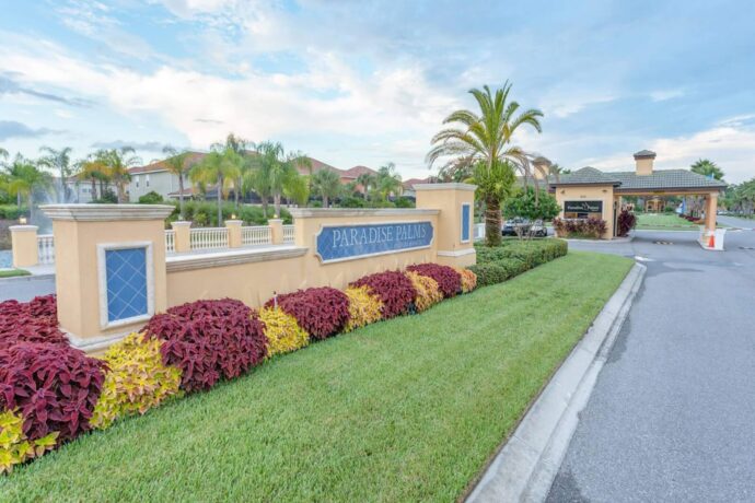 Paradise Palms Resort