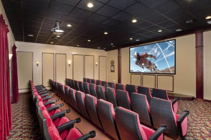 Paradise Palms Resort