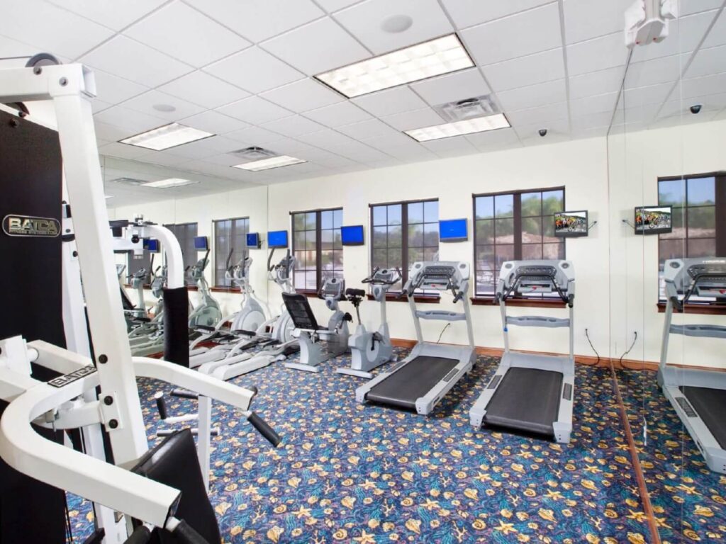 Paradise Palms Resort