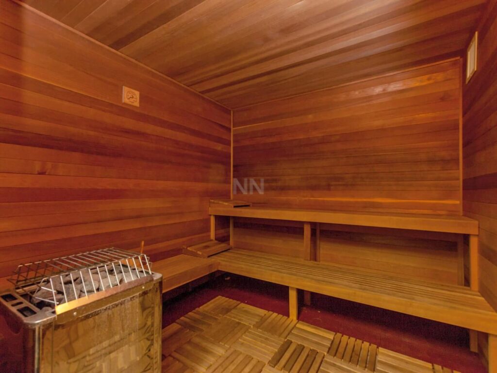 Paradise Palms Resort