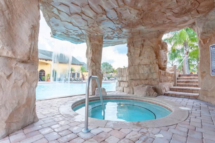 Paradise Palms Resort