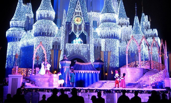 Dicas para quem vai alugar casa em Orlando – Saiba como é o Natal e o Ano Novo na Disney