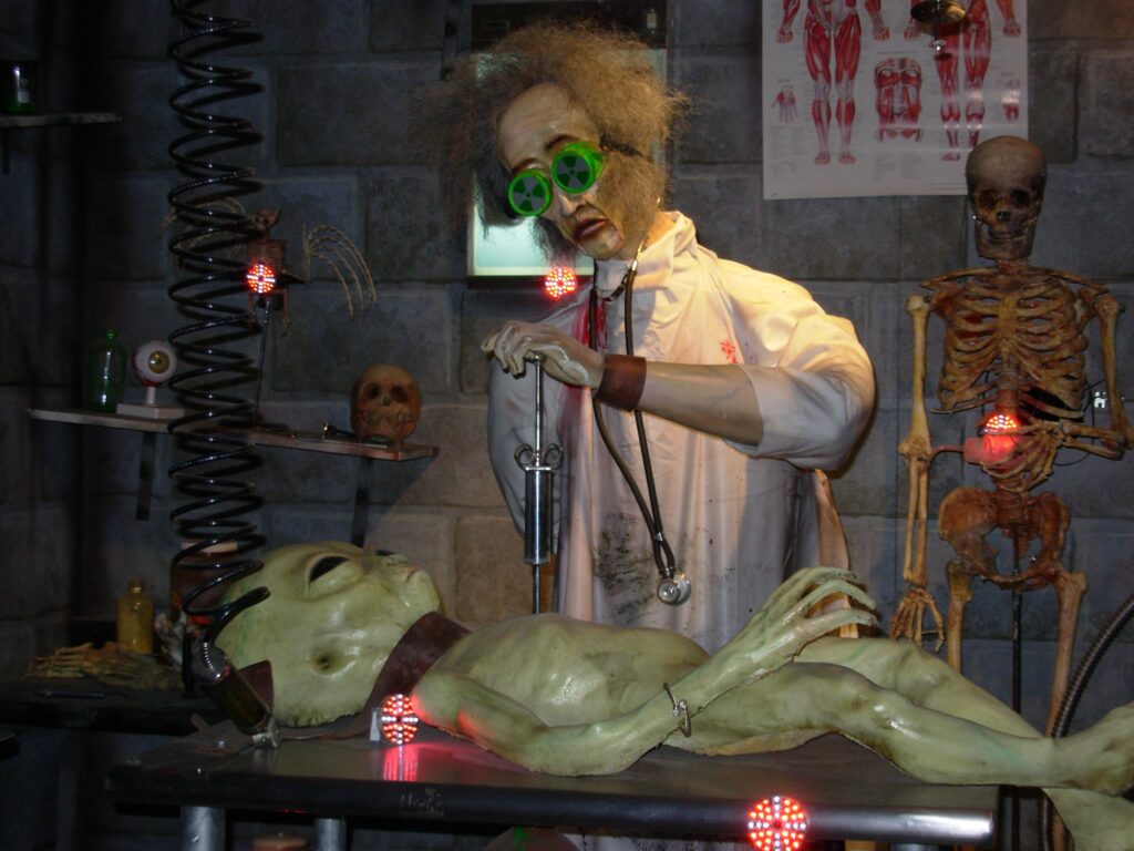 Conheça o WonderWorks – A casa invertida de Orlando